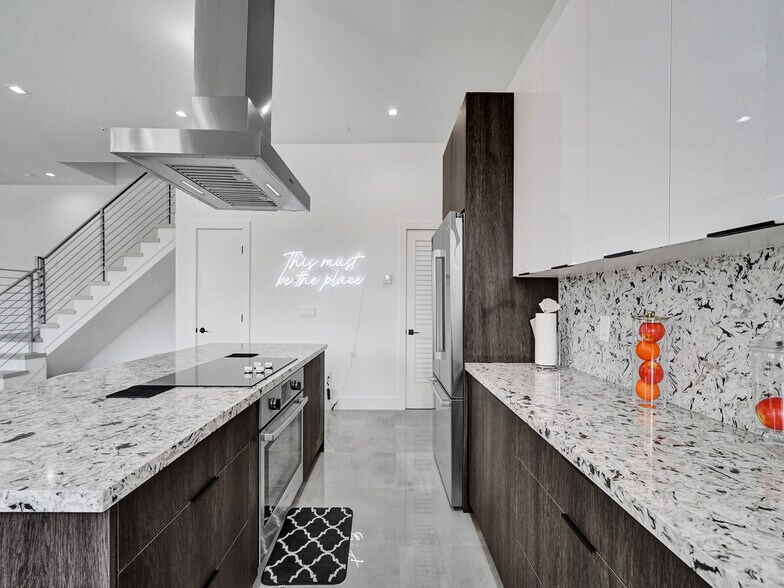 More Photos Of 1220-1226 NE 15th Ave, Fort Lauderdale Apartments For Sale