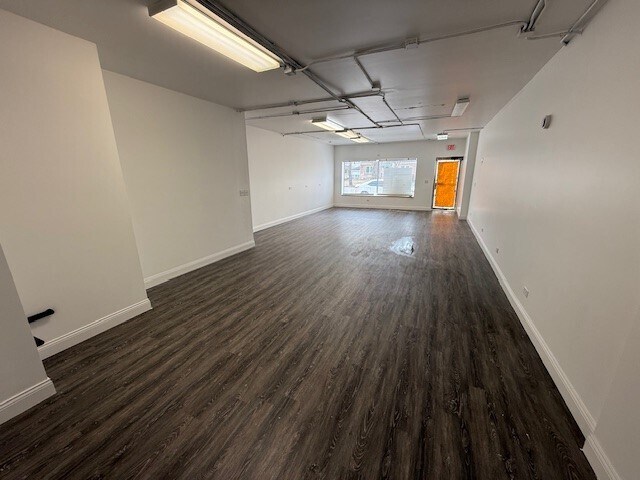 More Photos Of 635-643 S La Grange Rd, La Grange Storefront For Sale