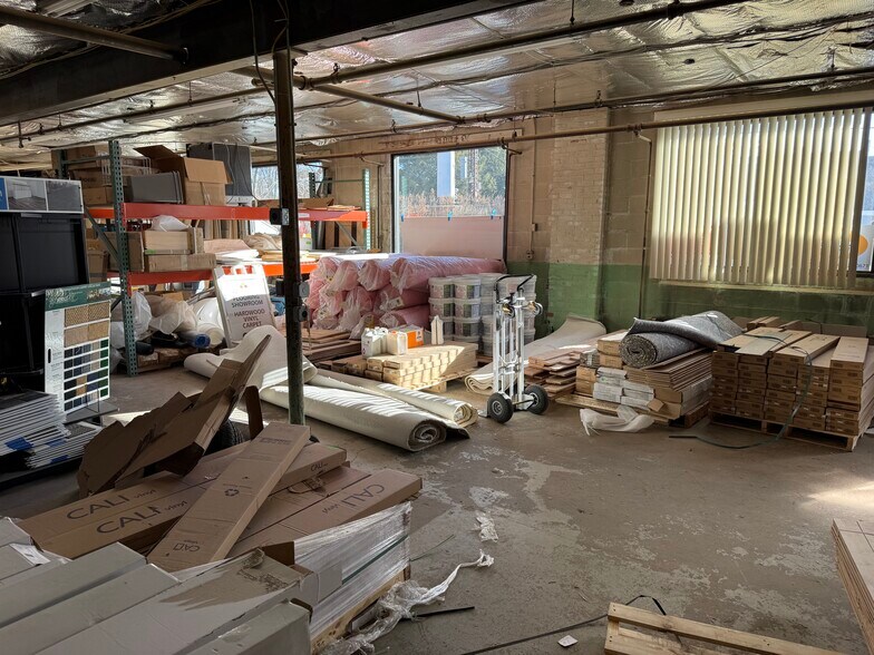 More Photos Of 26 Fitch St, Norwalk Warehouse For Lease