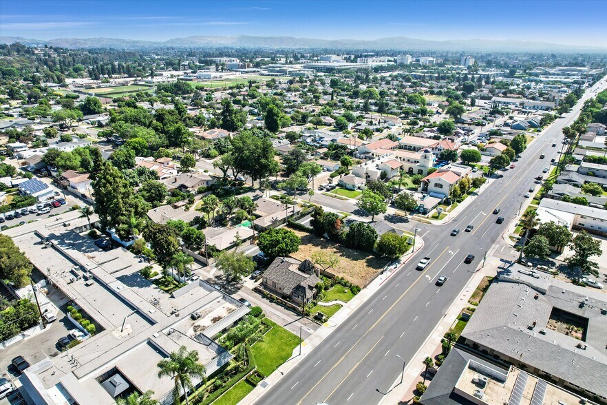 More Photos Of 1953 E Chapman Ave, Fullerton Medical For Sale
