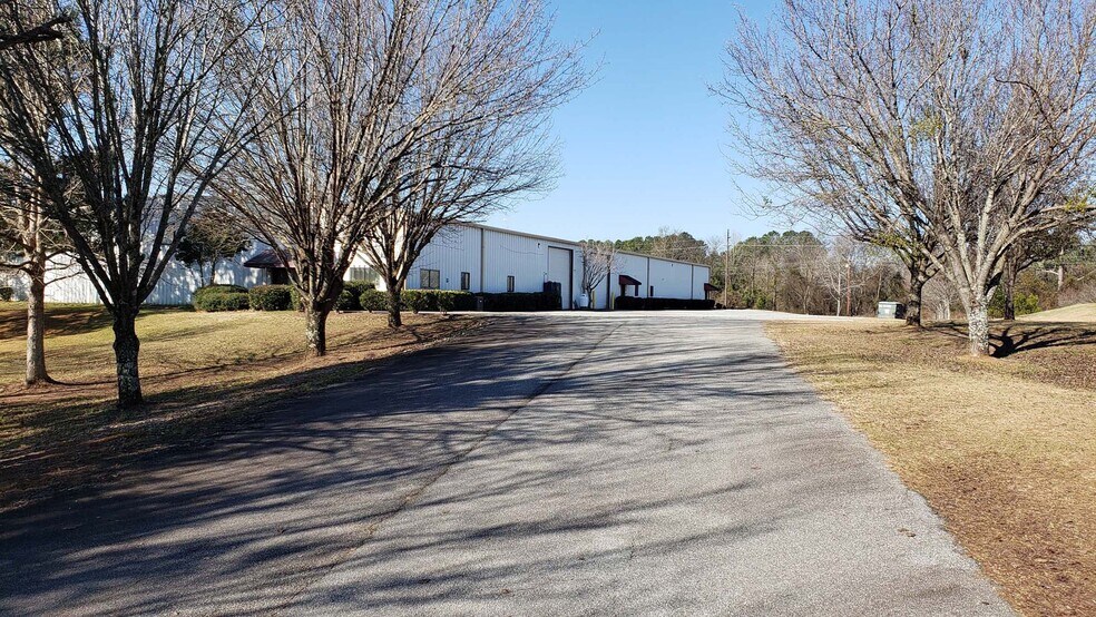 More Photos Of 1498 Airport Rd, Greensboro Warehouse For Lease