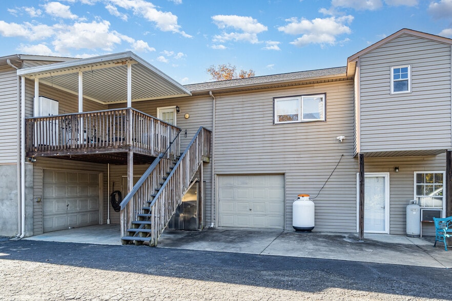 More Photos Of 2415A-2415B-2441 S Center St, Hickory Assisted Living For Sale