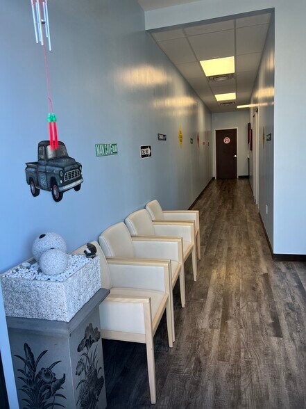 More Photos Of 12280 Broadway St, Pearland Office For Lease