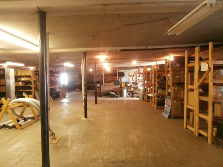 More Photos Of 19 Summer St, Dover-Foxcroft Auto Dealership For Sale