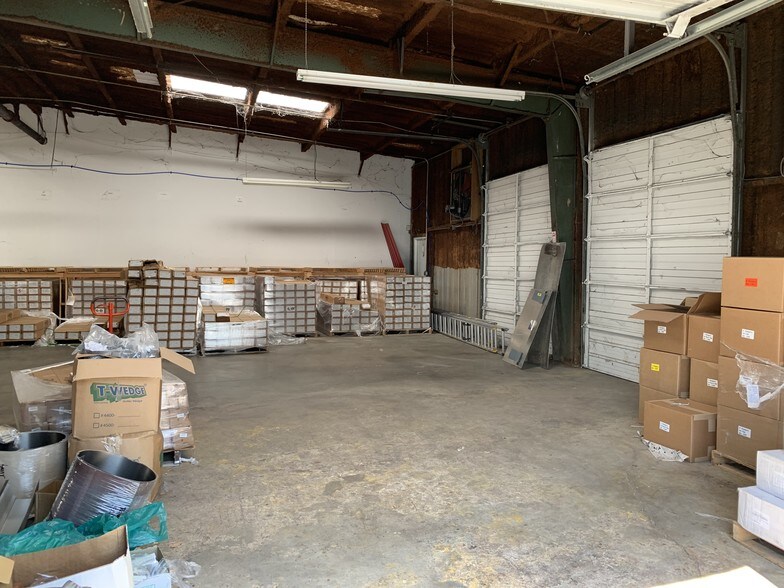 More Photos Of 118-122 Space Park Dr, Nashville Unknown For Lease