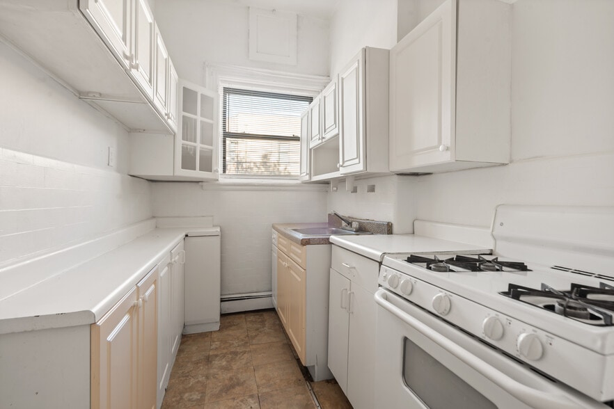 More Photos Of 69 Hague St, Jersey City Apartments For Sale