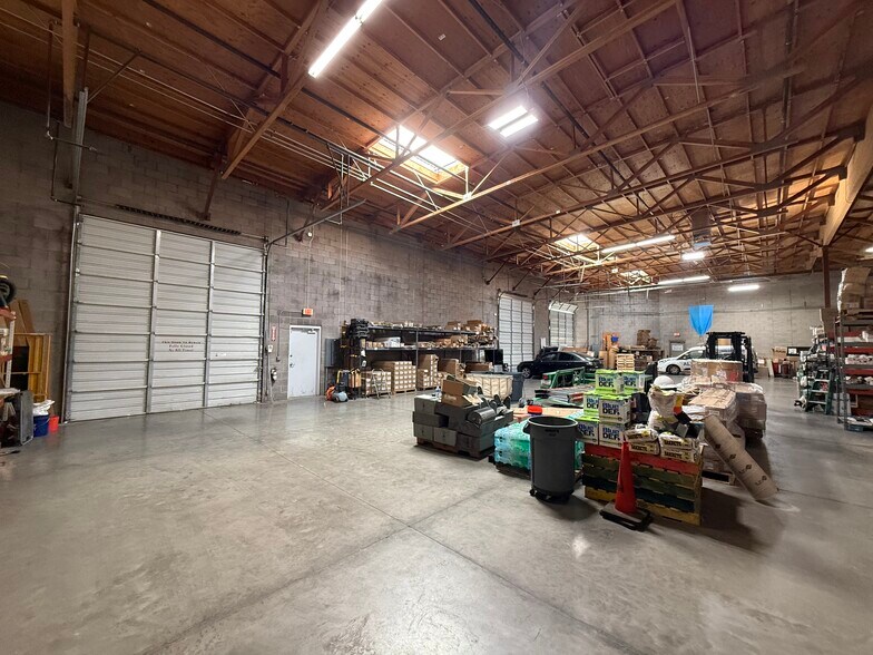 More Photos Of 20634 N 28th St, Phoenix Warehouse For Sale