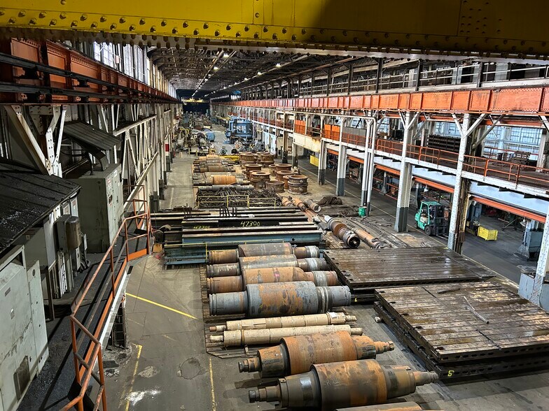 More Photos Of 601 W 7th Ave, Homestead Manufacturing For Lease