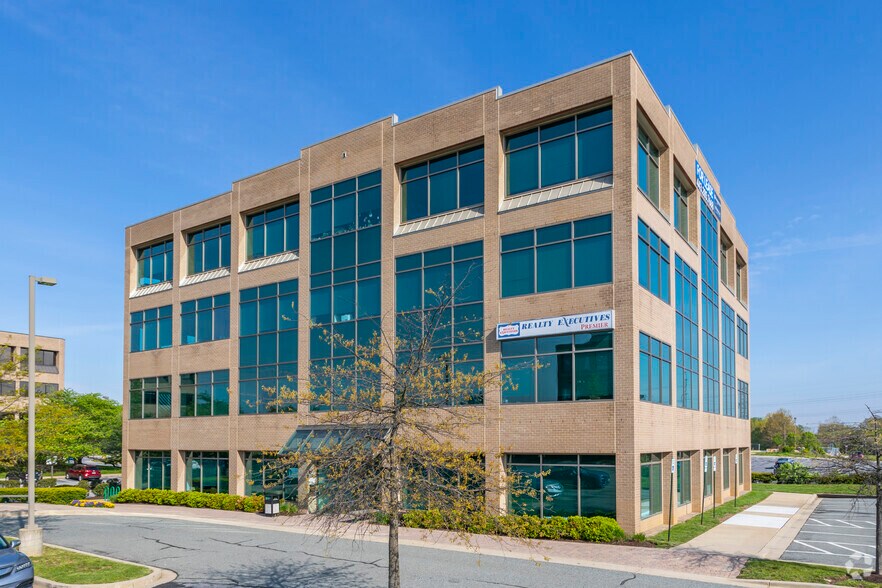 More Photos Of 3905 National Dr, Burtonsville Unknown For Lease