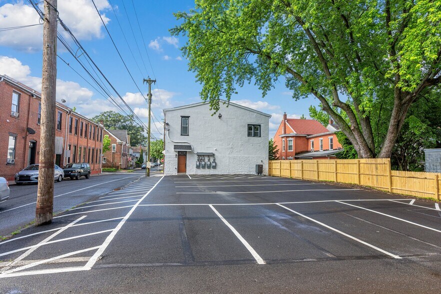 More Photos Of 151 York St, Pottstown Apartments For Sale