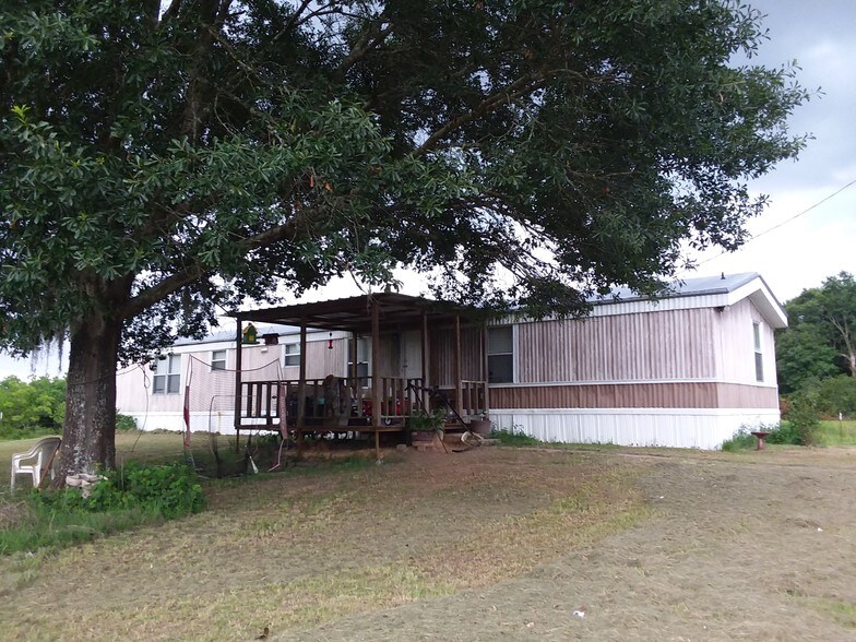 More Photos Of 14945 Wiggins Rd, Conroe Industrial For Sale