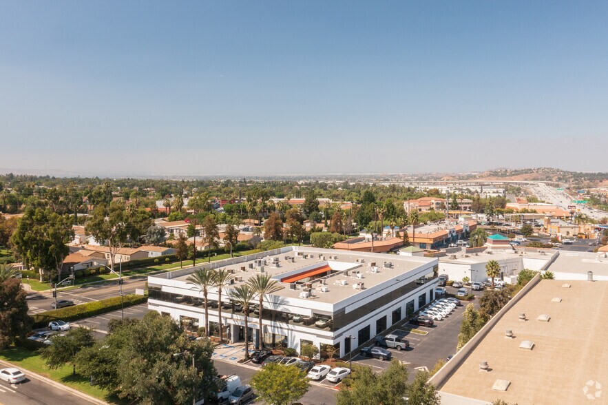 More Photos Of 1101 California Ave, Corona Office For Lease