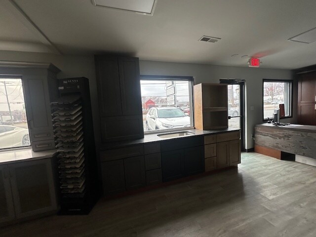 More Photos Of 2916-2918 Battleground, Greensboro General Retail For Lease