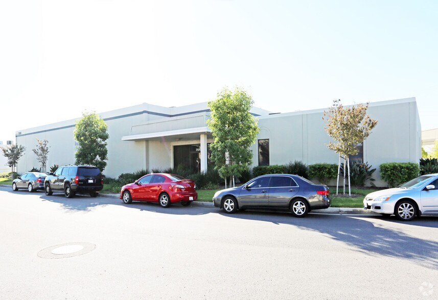 Primary Photo Of 2886 E Blue Star St, Anaheim Warehouse For Lease