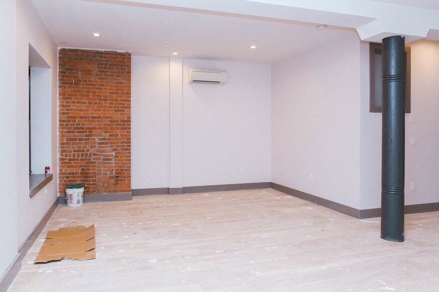 More Photos Of 281 Ellery St, Brooklyn Office Residential For Lease