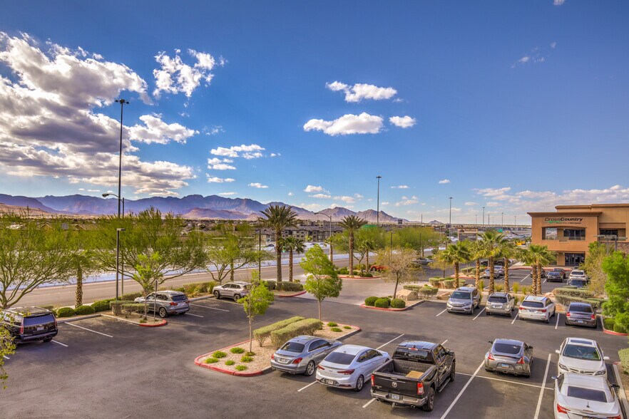 More Photos Of 6180 Brent Thurman Way, Las Vegas Office For Sale