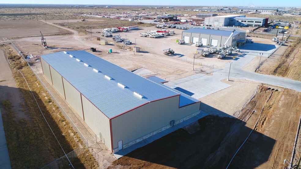 More Photos Of 13015 W I-20, Odessa Warehouse For Lease