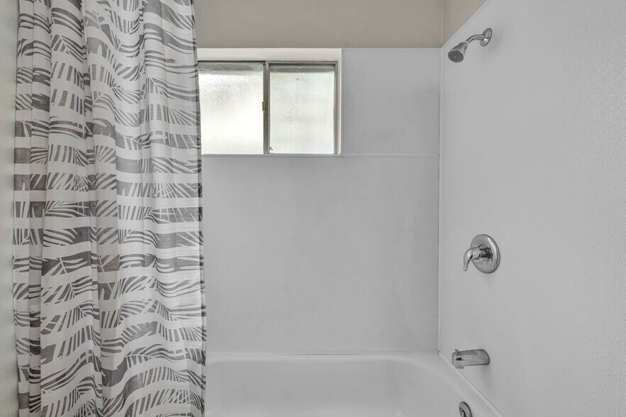 More Photos Of 908 12th St, Sparks Apartments For Sale