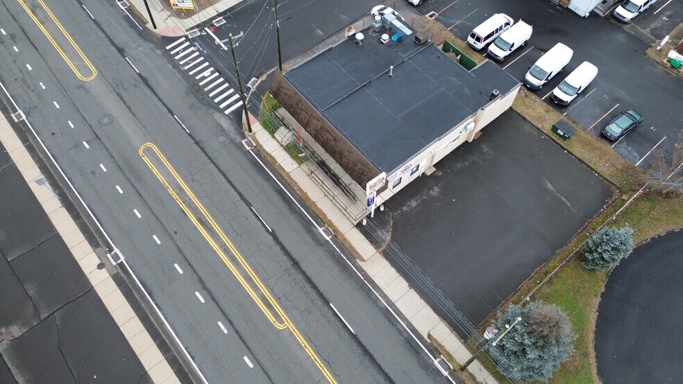 More Photos Of 178-182 Pine St, Bristol Restaurant For Sale