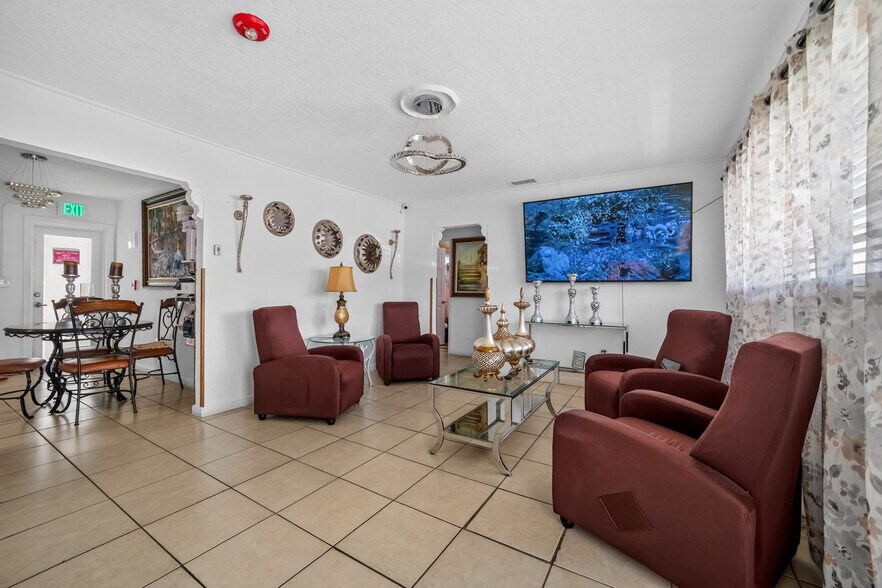 More Photos Of 7151 SW 42nd St, Miami Assisted Living For Sale