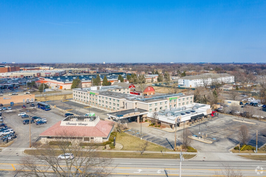 More Photos Of 200 E Rand Rd, Mount Prospect Hotel For Sale