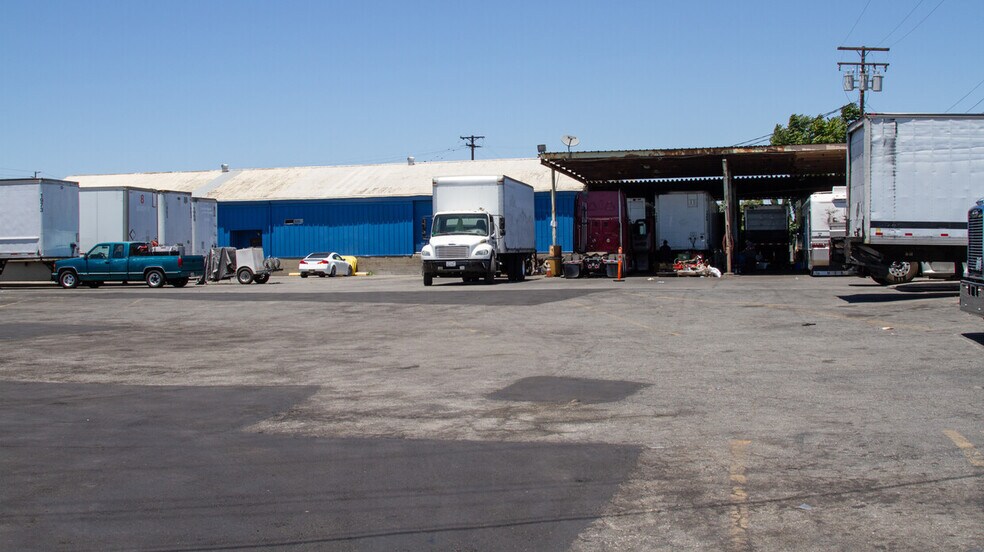 More Photos Of 2205 Nadeau St, Huntington Park Warehouse For Lease