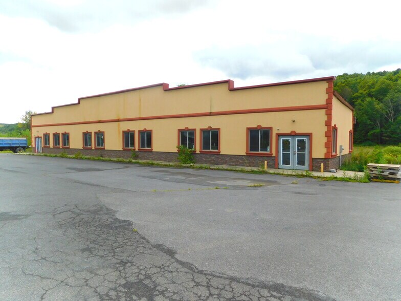 More Photos Of 2930 State Route 7, Howes Cave Restaurant For Sale