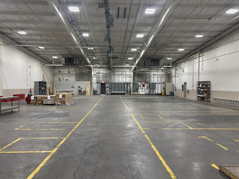 More Photos Of 175 Corporate Dr, Batesville Industrial For Lease