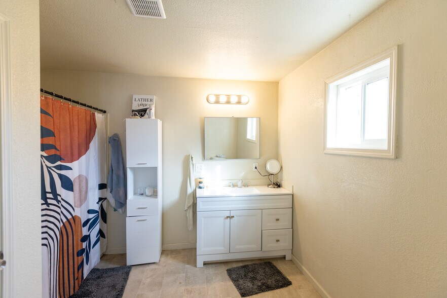 More Photos Of 758 Pleasant Ct, The Dalles Specialty For Sale
