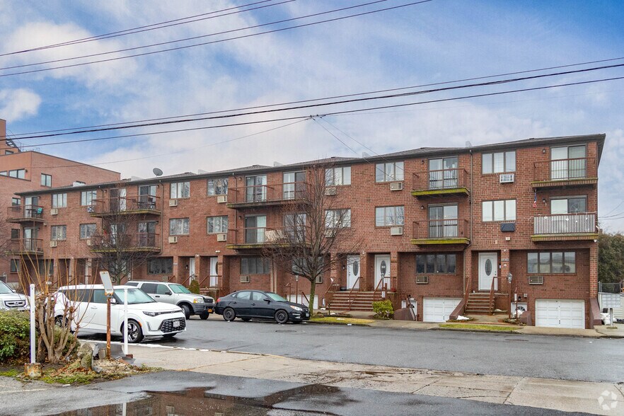 More Photos Of 2214-2226 Kimball St, Brooklyn Apartments For Sale