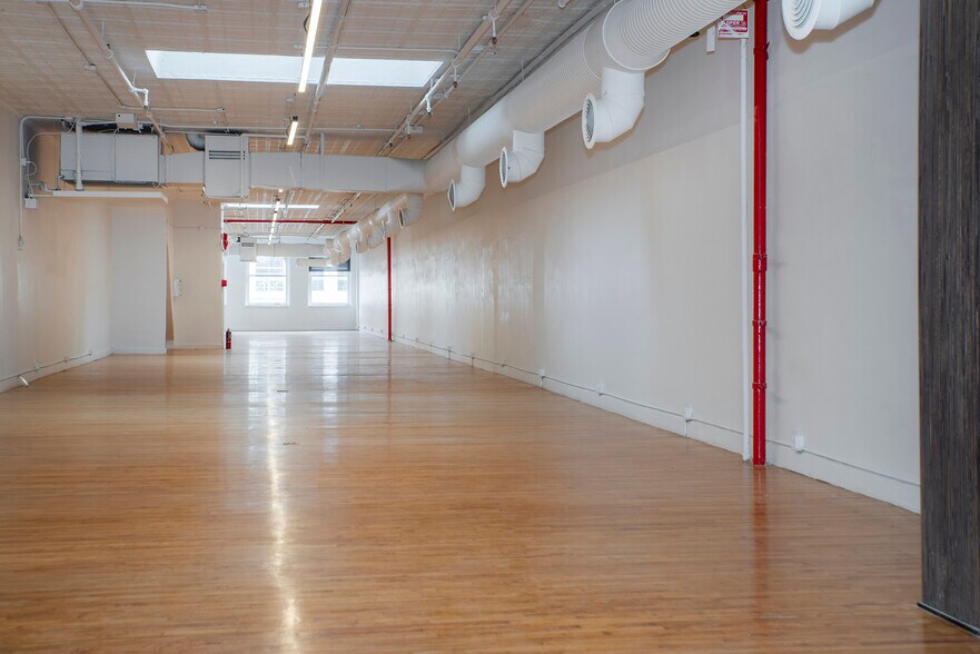 More Photos Of 447 Broadway, New York Loft Creative Space For Lease
