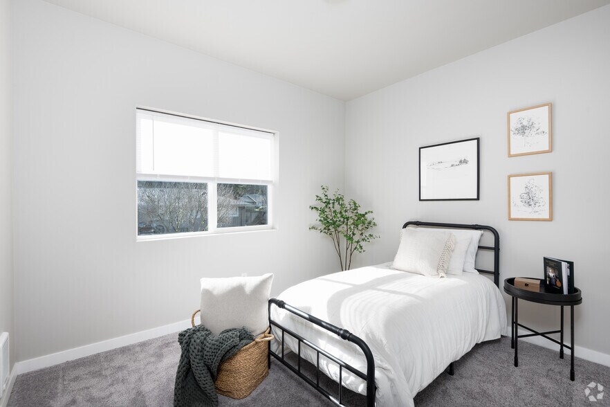 More Photos Of 1733 Payseno Ln SE, Port Orchard Apartments For Sale