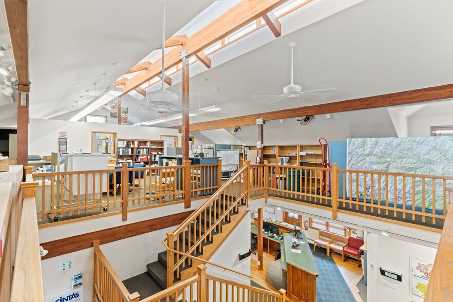 More Photos Of 1111 Rose St, Georgetown Office For Sale