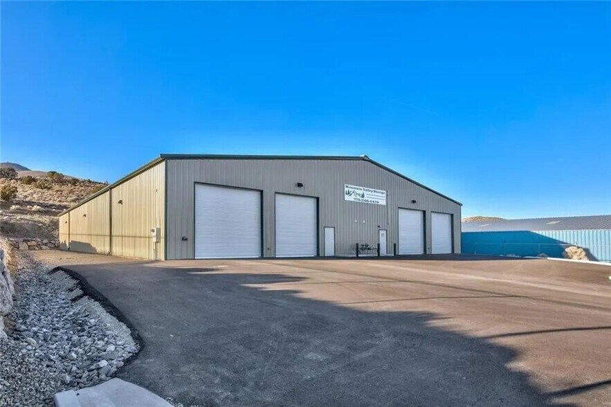 More Photos Of 60 Cygnet Dr, Mound House Industrial For Lease
