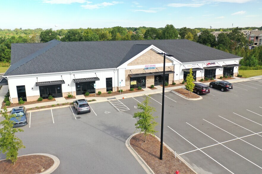 Primary Photo Of 1182 Stonecrest Blvd, Fort Mill Medical For Lease