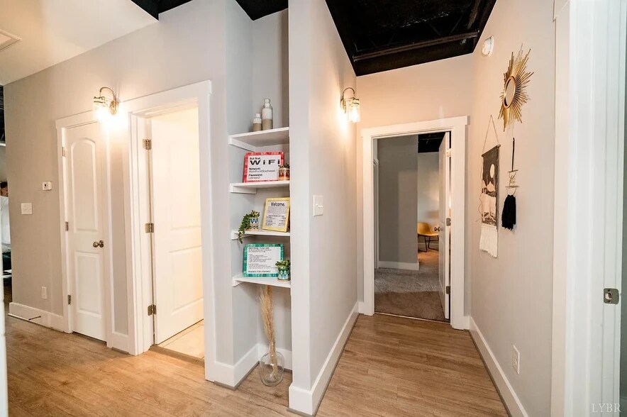 More Photos Of 121 Northwynd Cir, Lynchburg Apartments For Sale