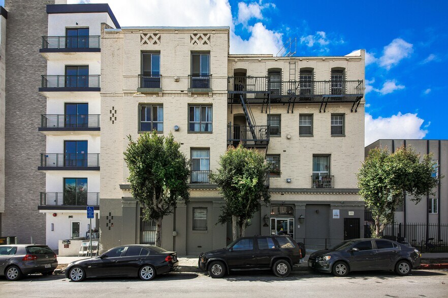More Photos Of 839 S St. Andrews Pl, Los Angeles Apartments For Sale