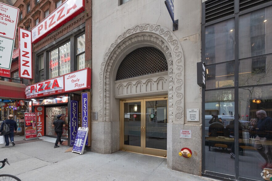 More Photos Of 64 W 48th St, New York Office For Lease