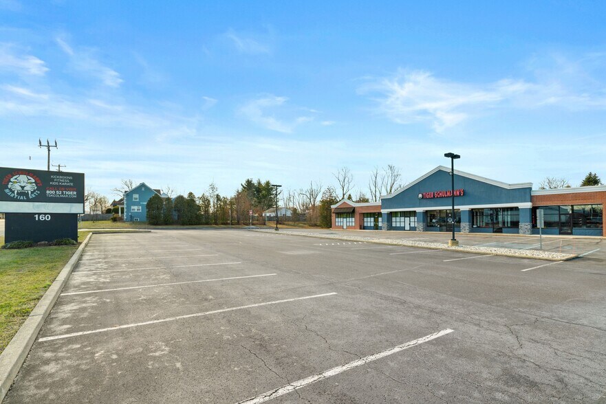 More Photos Of 160 Bethlehem Pike, Colmar Freestanding For Lease