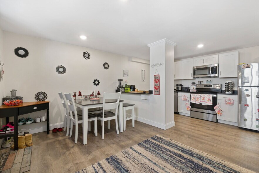 More Photos Of 61-65 Broad St, Marlborough Apartments For Sale