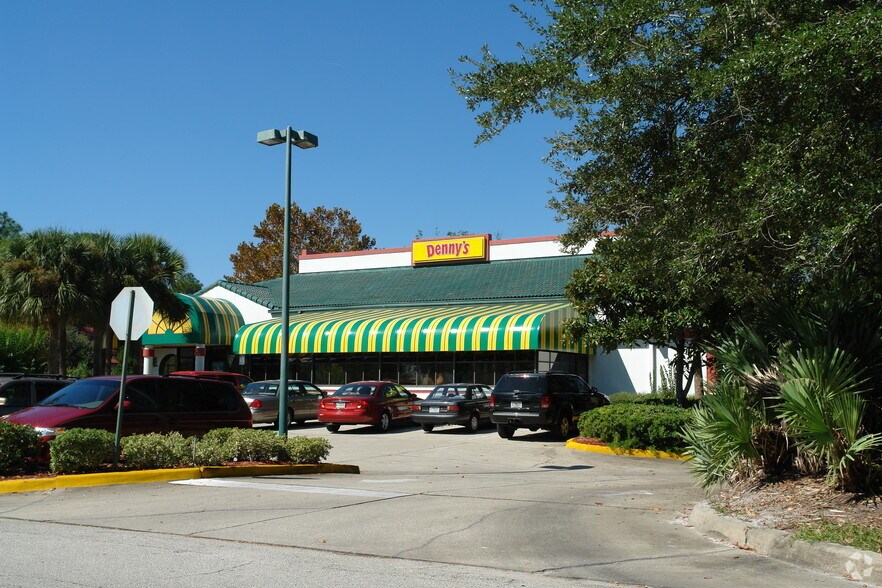 Primary Photo Of 1641 Dunlawton Ave, Port Orange Restaurant For Lease