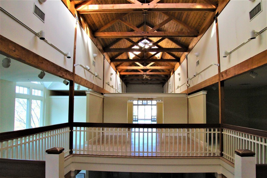 More Photos Of 535 W Main St, Cheshire Storefront Retail Office For Sale