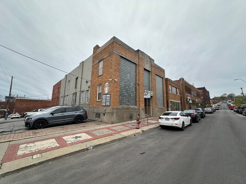 More Photos Of 215 W 18th St, Kansas City Office For Lease