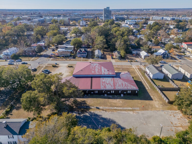 More Photos Of 920 N 6th St, Wilmington Religious Facility For Sale