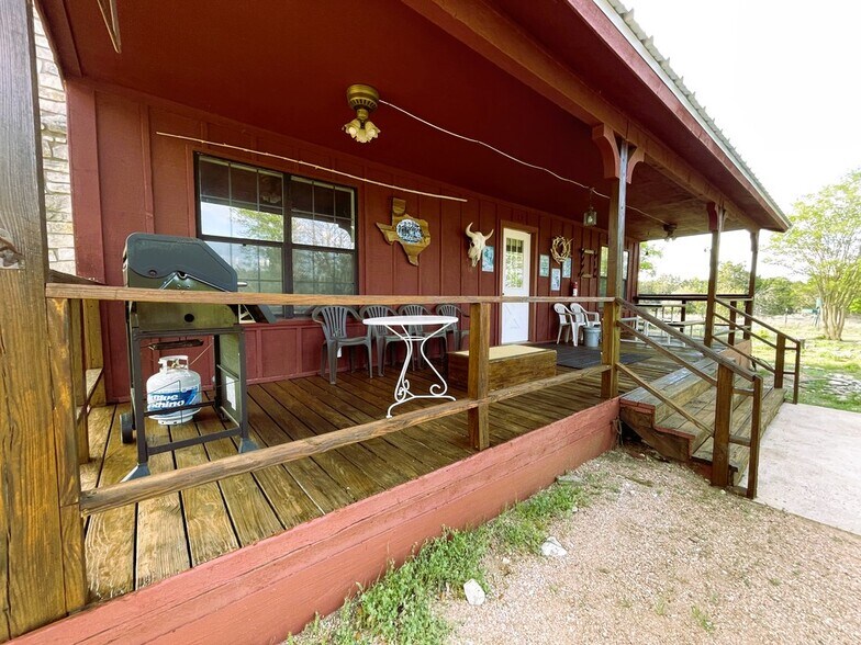 More Photos Of 1400 Greer ln, Burnet Land For Sale