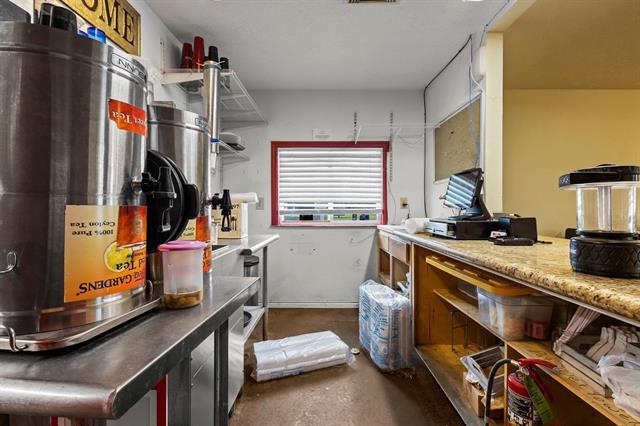 More Photos Of 34041 US-96 Hwy, Buna Freestanding For Sale