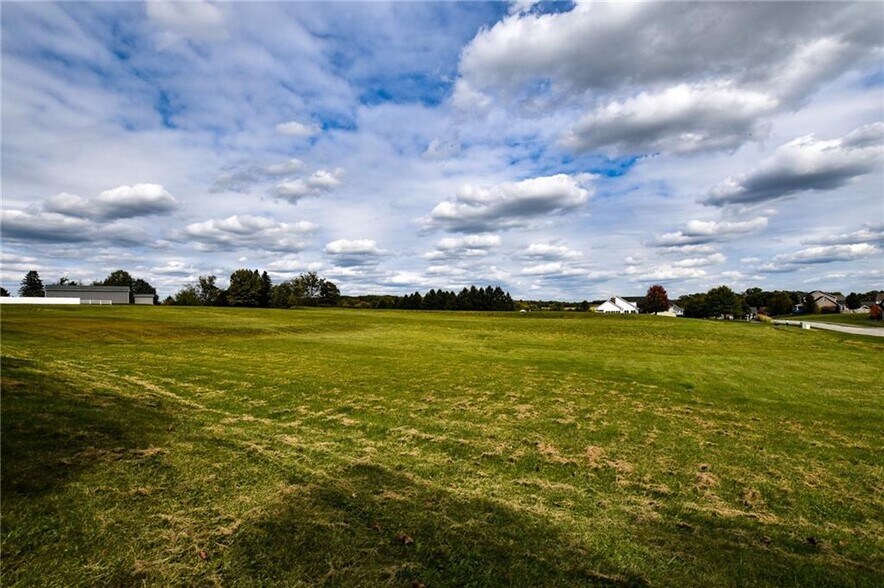 Primary Photo Of 0 E of Freeport St, Saxonburg, 16056, Saxonburg Land For Lease