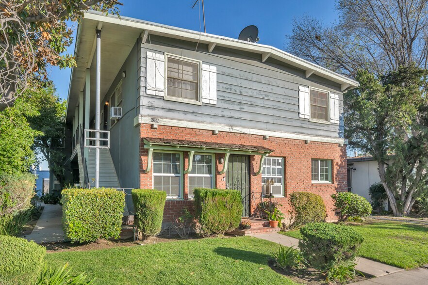 More Photos Of 6308 Coldwater Canyon Ave, North Hollywood Apartments For Sale
