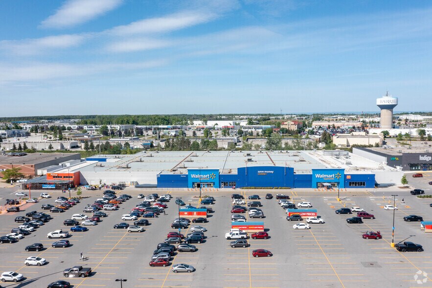 More Photos Of 35 Mapleview Dr W, Barrie Unknown For Lease