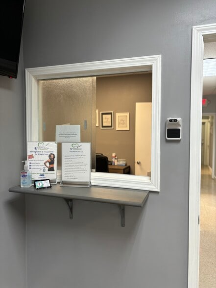 More Photos Of 5385 Five Forks Trickum Rd, Stone Mountain Unknown For Lease